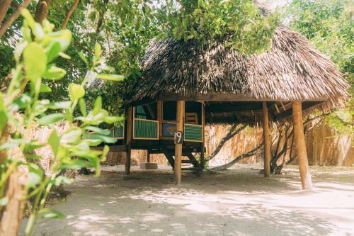 Albergue Mikadi Beach Lodge