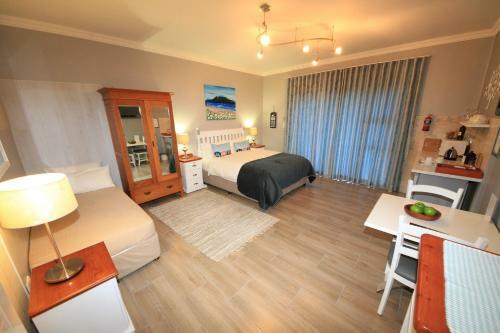 Hostal Bay View