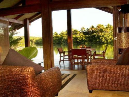 Lagoon Beach Resort Apartments