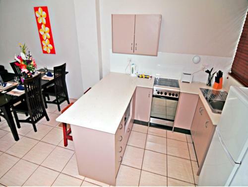 Lagoon Beach Resort Apartments