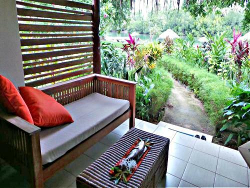Lagoon Beach Resort Apartments