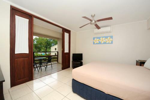 Lagoon Beach Resort Apartments