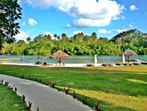 Lagoon Beach Resort Apartments