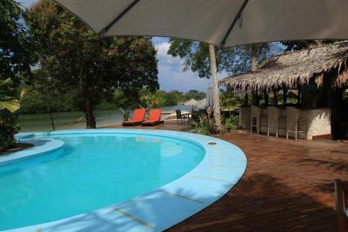 Lagoon Beach Resort Apartments