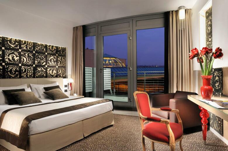 Hotel Antony Palace