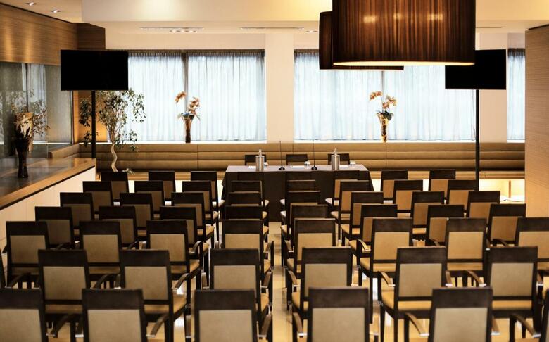 Hotel Antony Palace