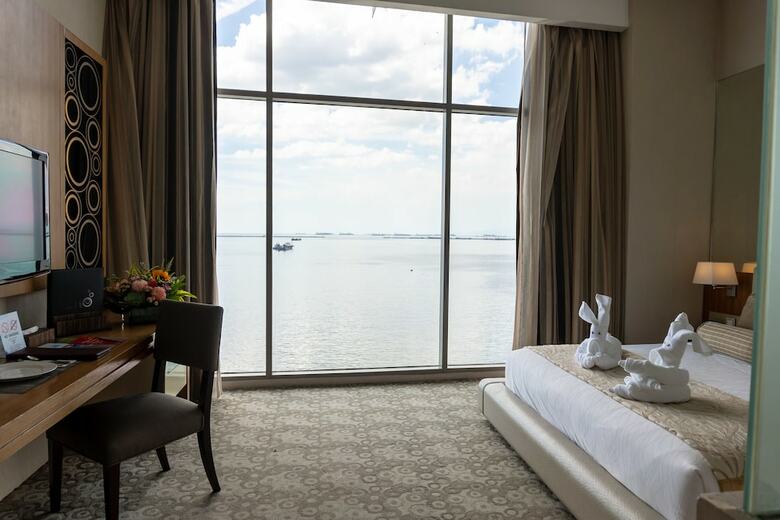 Hotel H2o