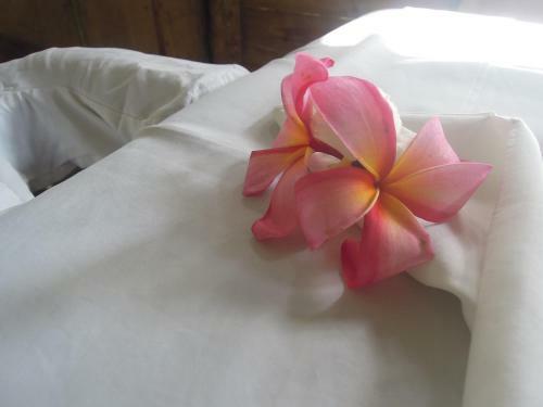 Omega Tours Eco-jungle Lodge