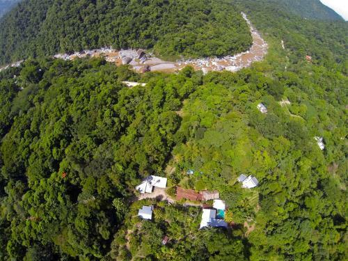Omega Tours Eco-jungle Lodge