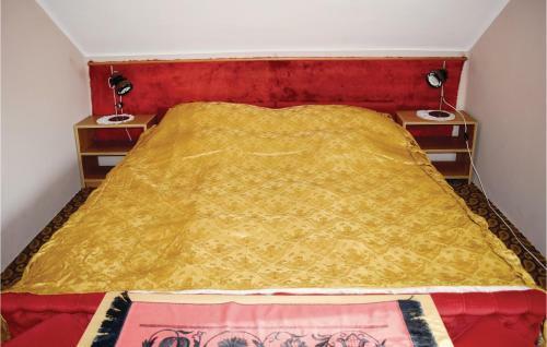Holiday Home Almos U.-balatonber�ny