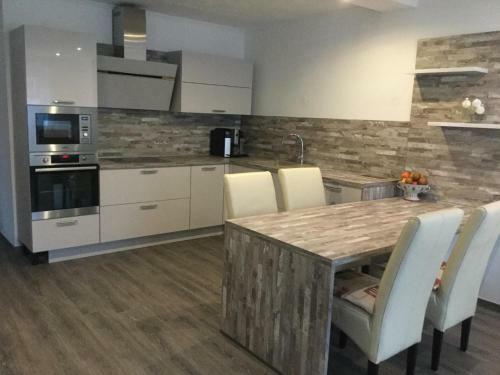 Holiday Home Balatonbereny 2