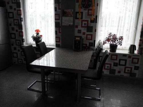 Hostal Viesu Nams Dzirkali