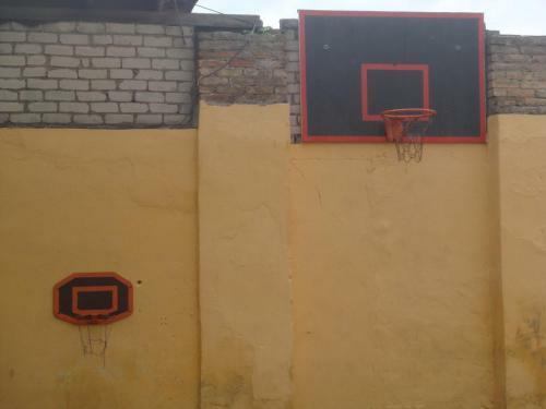 Hostal Viesu Nams Dzirkali