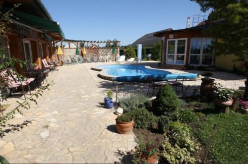 Hostal Gasthaus Jo�-wellness Pension