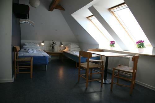 Nex� Modern Hostel. Private Rooms