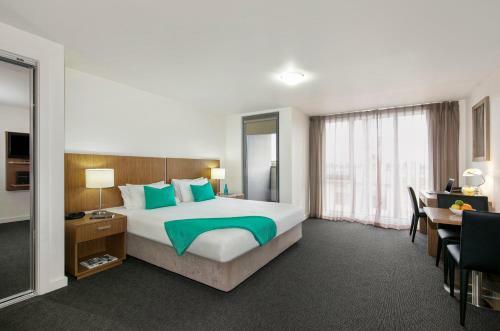Aparthotel Quest Cheltenham