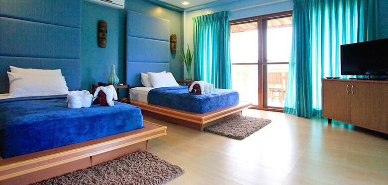 Hotel Tugawe Cove Resort