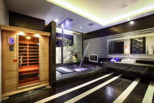 Icloud Luxury Resort & Hotel