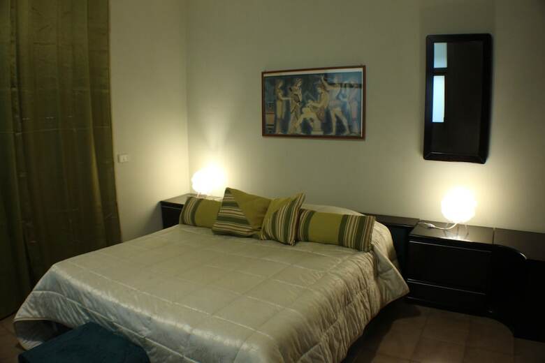 Bed & Breakfast San Nicol� House