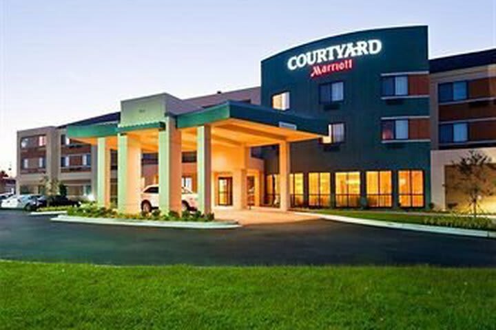 Hotel Courtyard By Marriott Alexandria