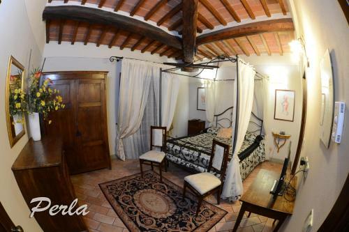 Hostal Hotel La Toscanina