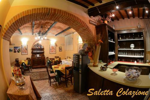 Hostal Hotel La Toscanina