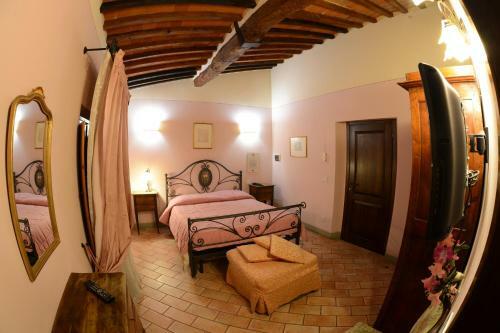 Hostal Hotel La Toscanina