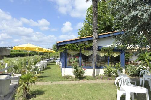 Abaca Ypua Hotel Restaurant