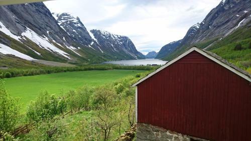 Lunde Turiststasjon
