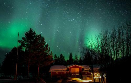 Puolukkamaan Pirtit Cottages