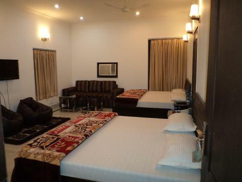 Hotel Royal House