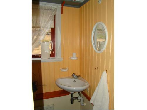 Kr�a Cottages