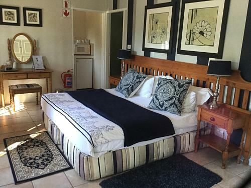 Hostal Warrens Guest House