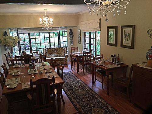 Hostal Warrens Guest House