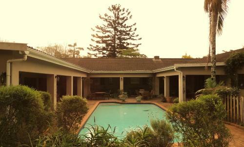 Hostal Brackens Guest House