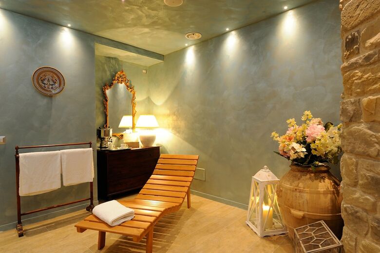 Hotel Borgo Mandoleto - Country Resort & Spa