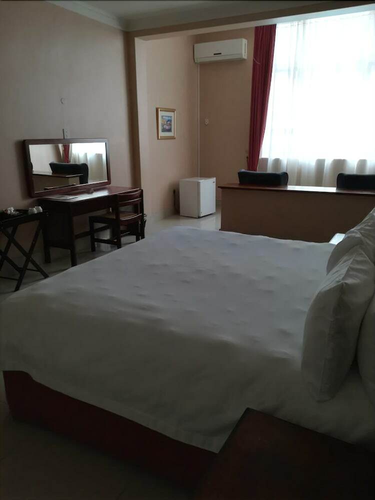 Durban Manor Hotel And Conference Centre