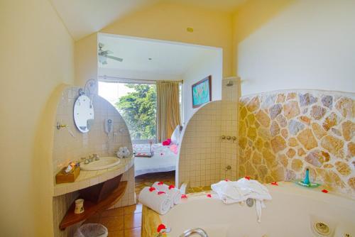 Hotel Issimo Suites