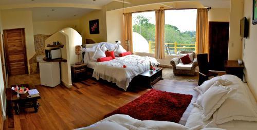 Hotel Issimo Suites