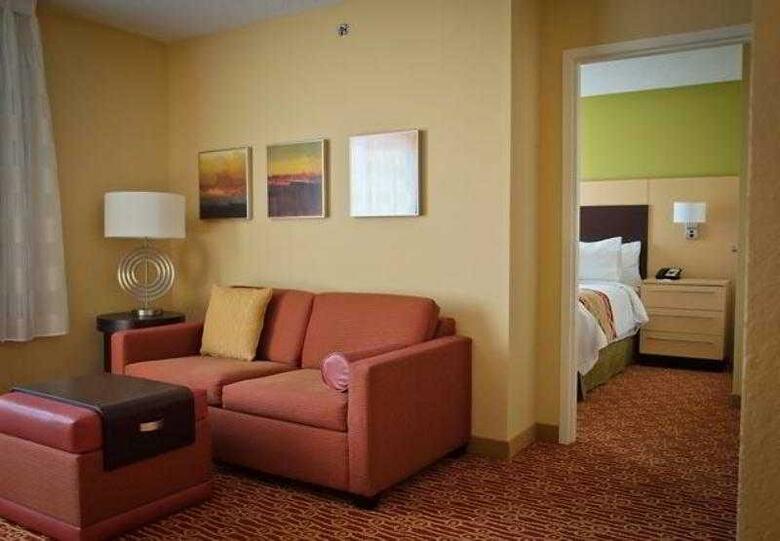 Hotel Towneplace Suites By Marriott Vincennes