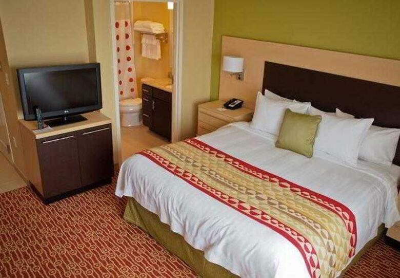 Hotel Towneplace Suites By Marriott Vincennes