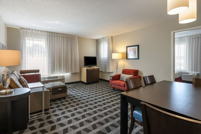 Hotel Towneplace Suites By Marriott Vincennes