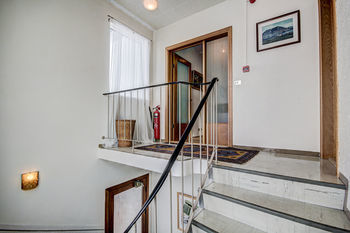 S�ma Hostel