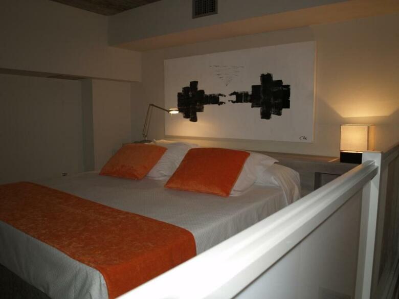 Hotel Eco Alcala Suites