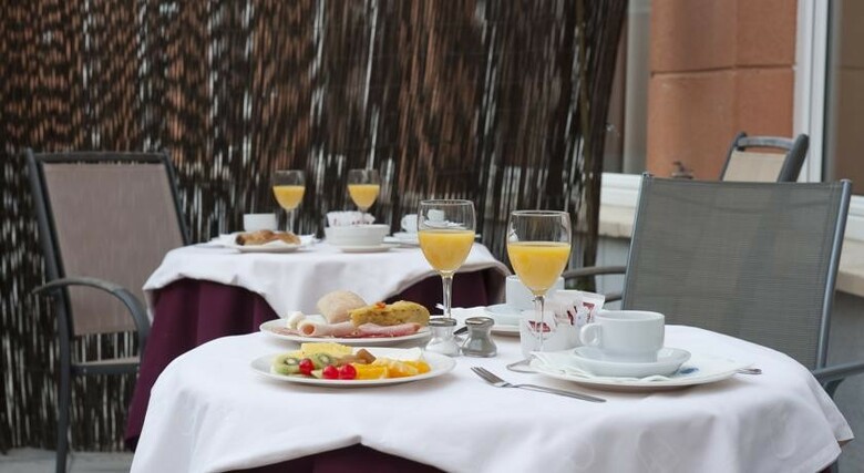 Hotel Ganivet