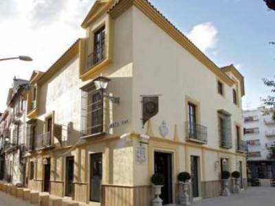 Hotel Sacrist�a De Santa Ana