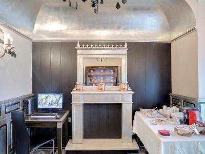 Hotel Sacrist�a De Santa Ana