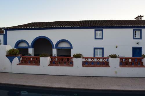 Agroturismo Tapada Da Eira E Chanca