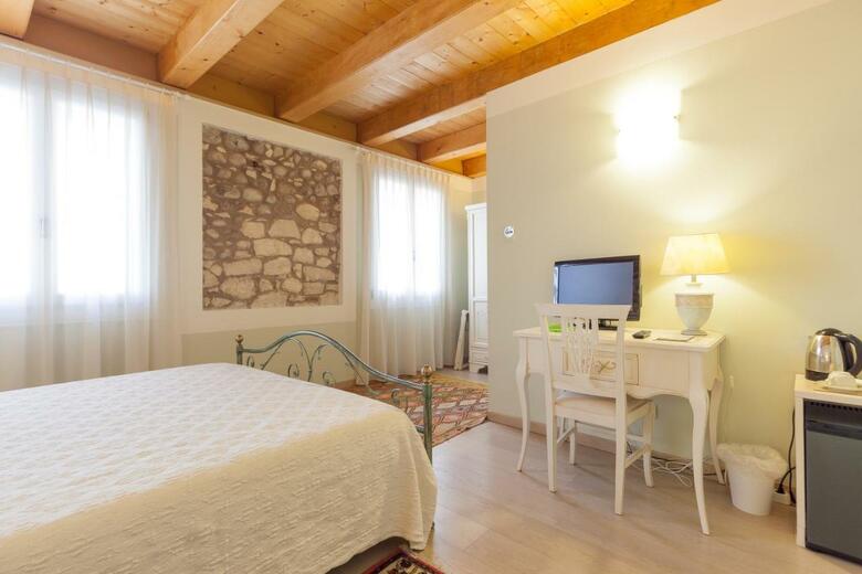Bed & Breakfast Talamo Di Corte Serena Morando