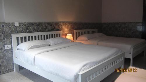 Hotel Sixteen Degrees North